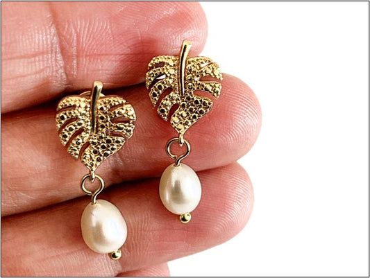 Timeless Style of Stud Earrings for Every Face Shape