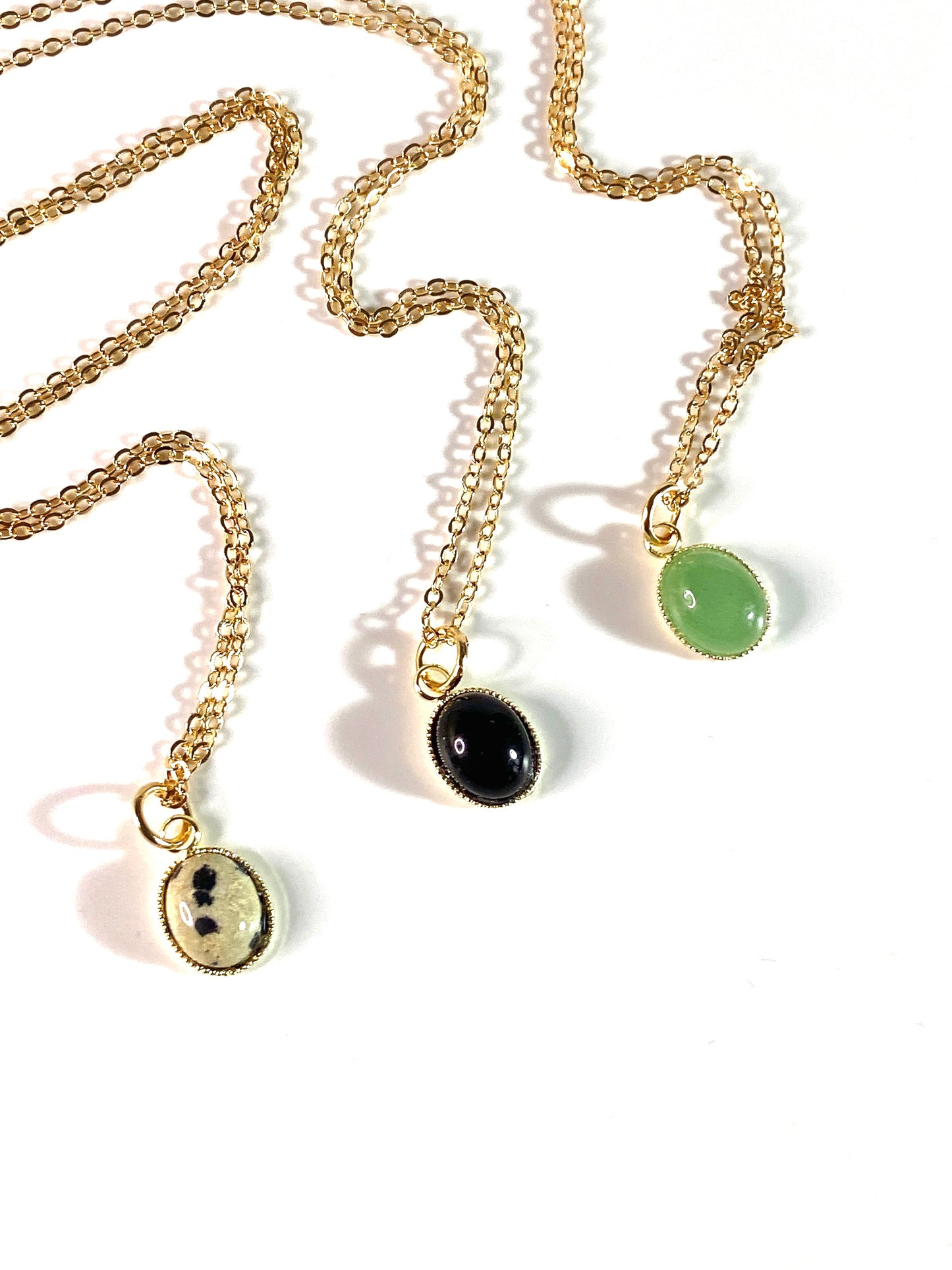 Oval Gemstone pendant chain