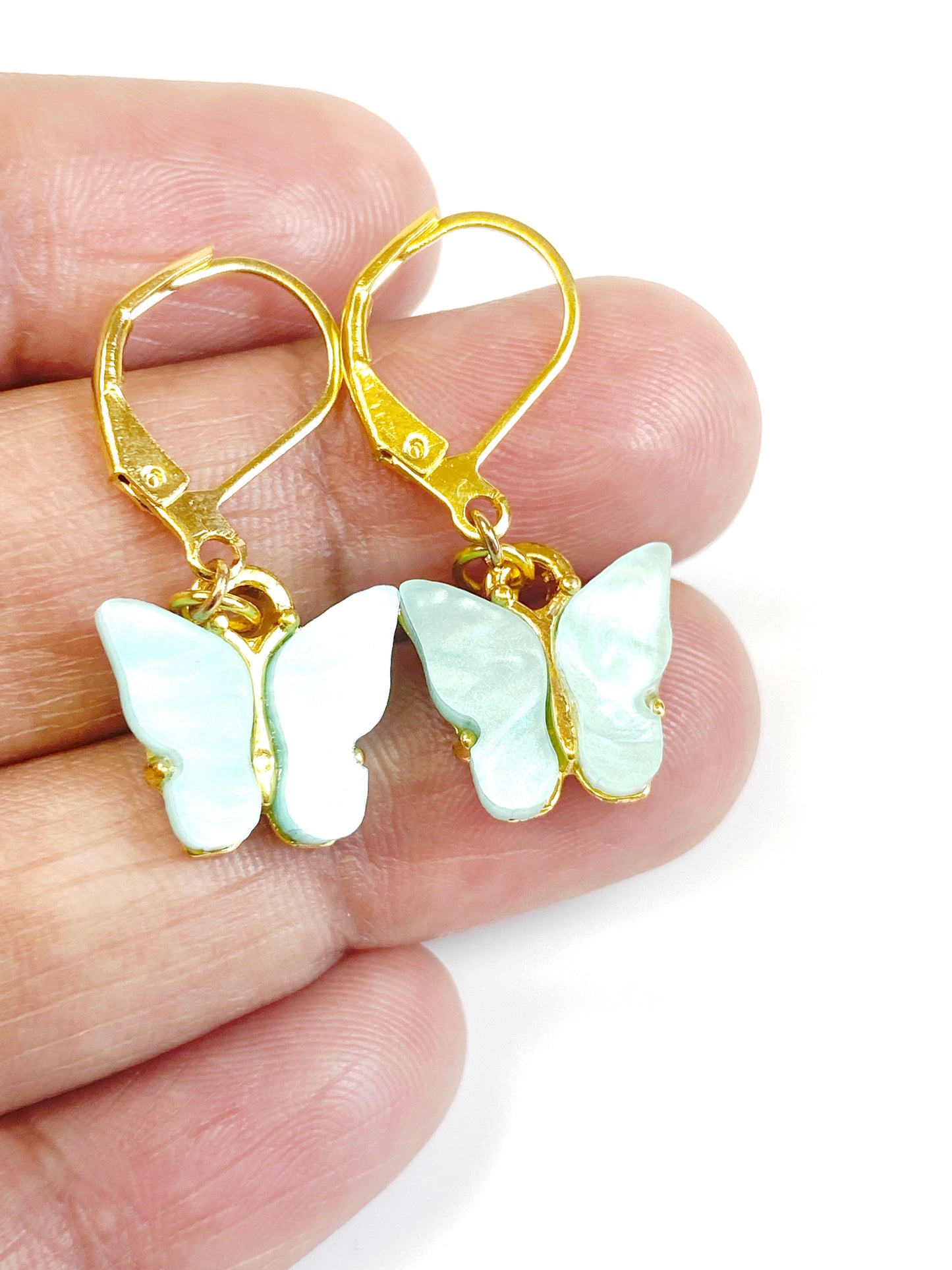 Mini Butterfly Charm Earring-Gold plated