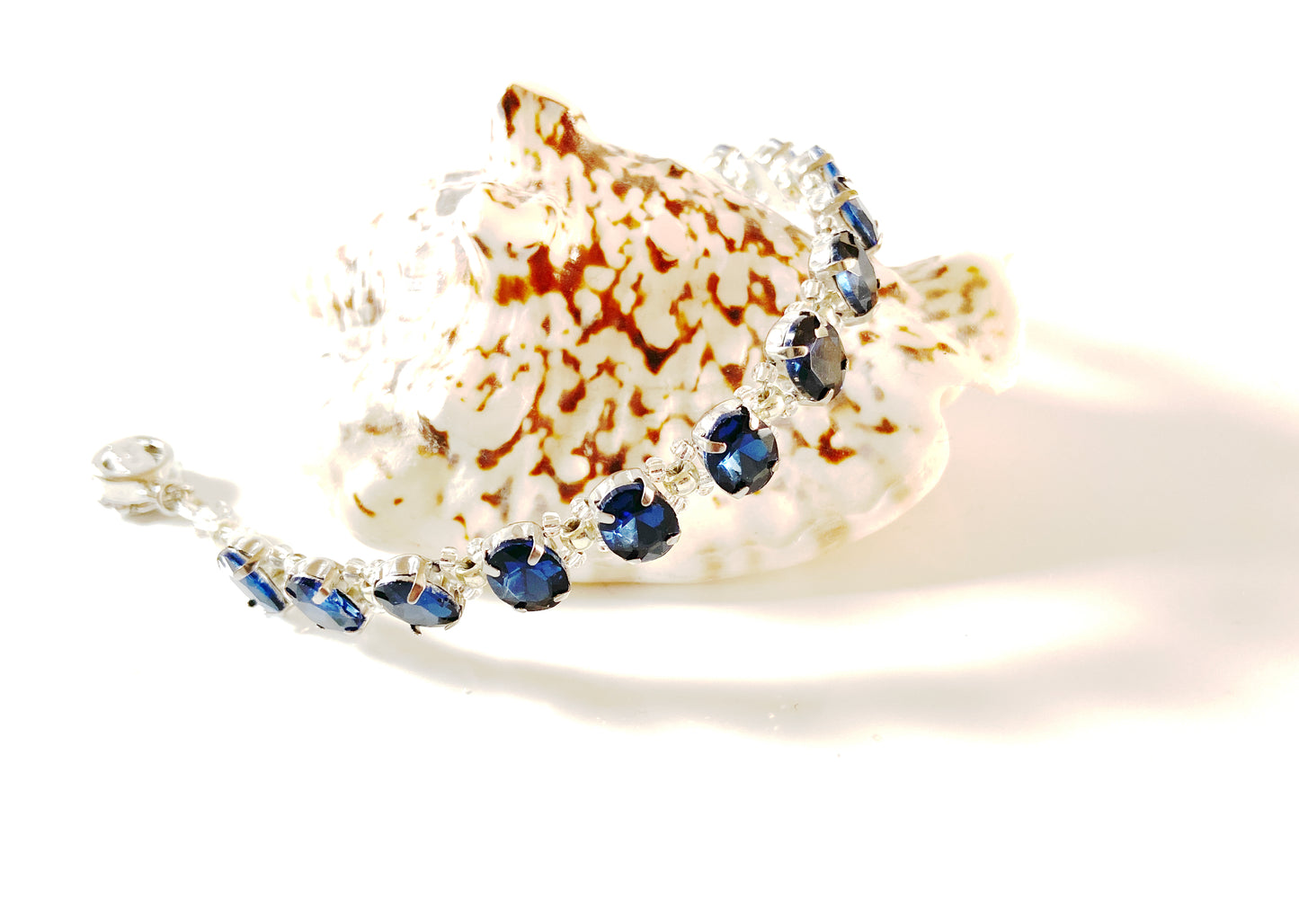 Stepping stone crystal bracelet