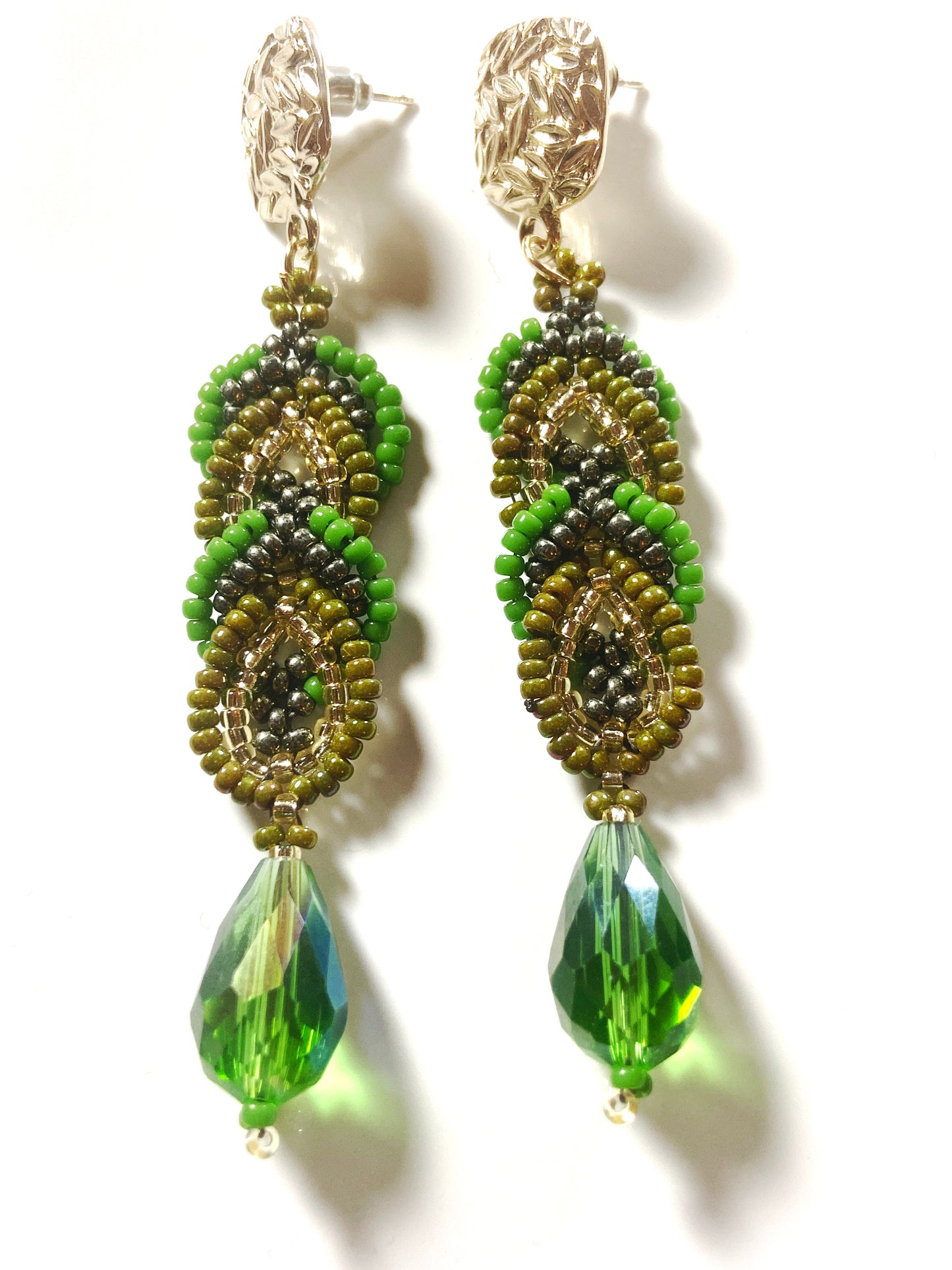 Caparison earring
