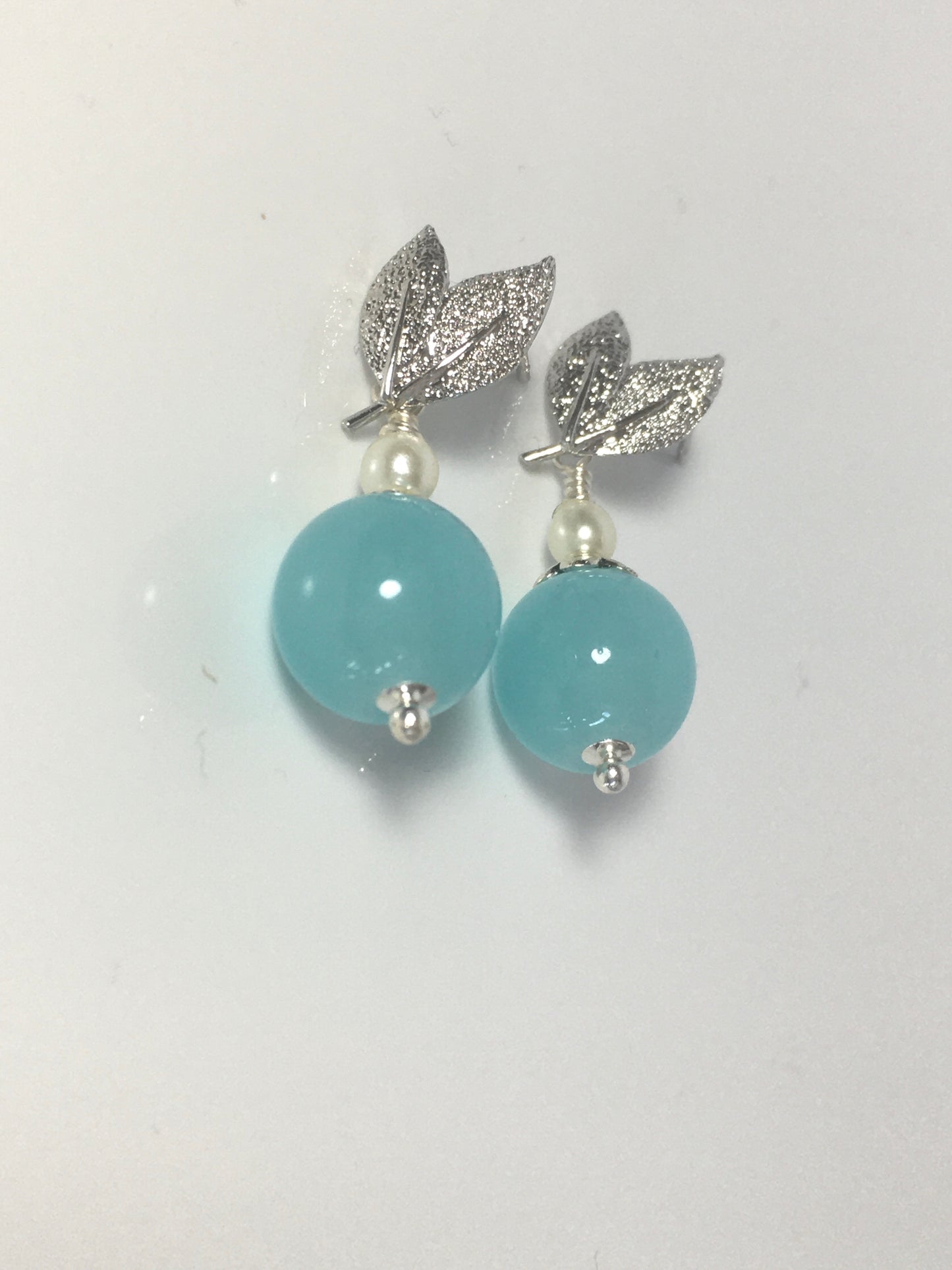 Cyan blue berry earring
