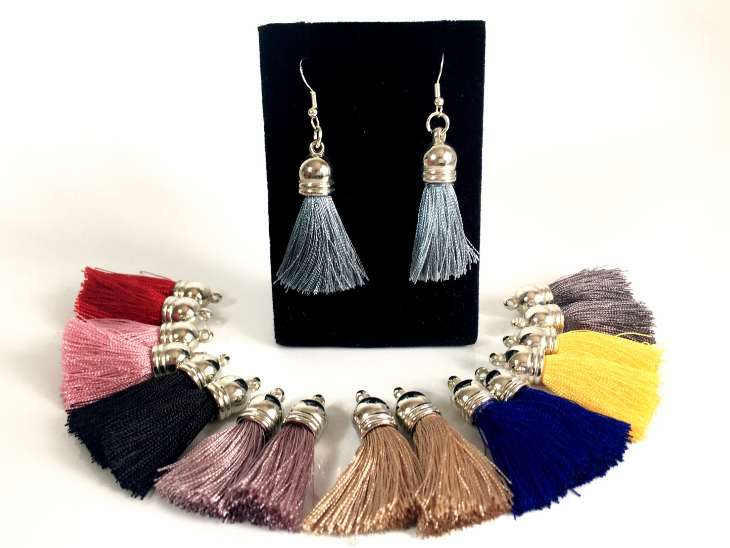 Tassel earring (short)