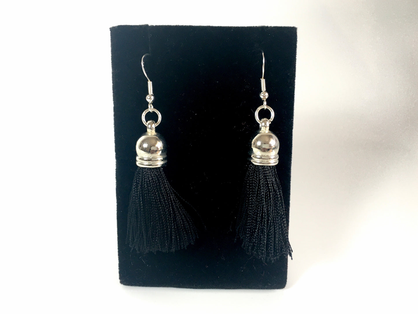 Tassel earring (short)