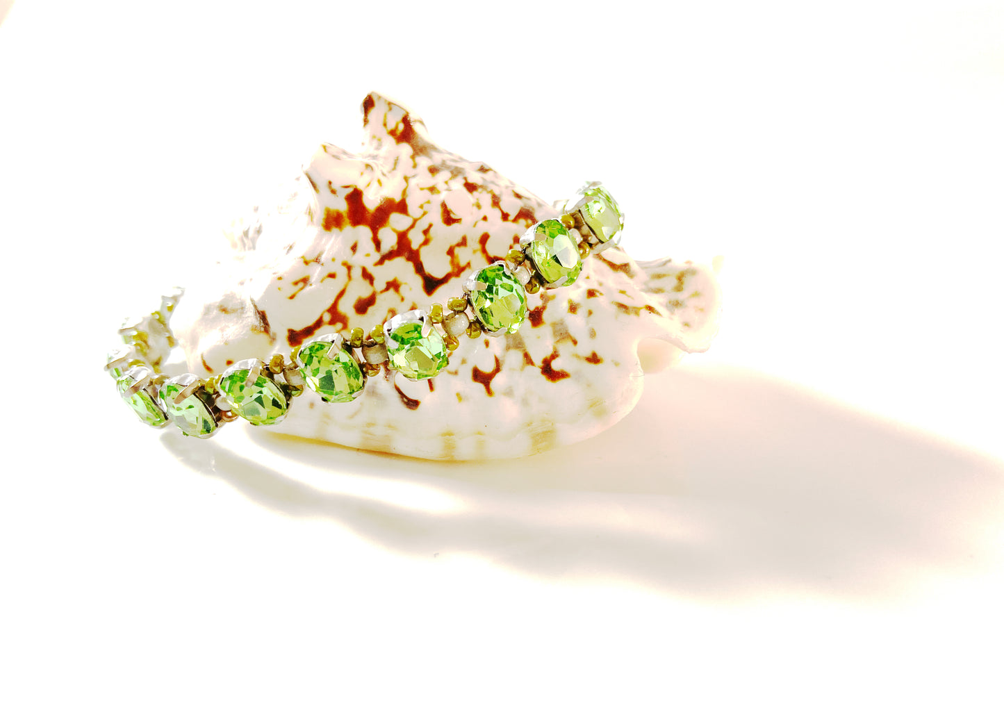 Stepping stone crystal bracelet