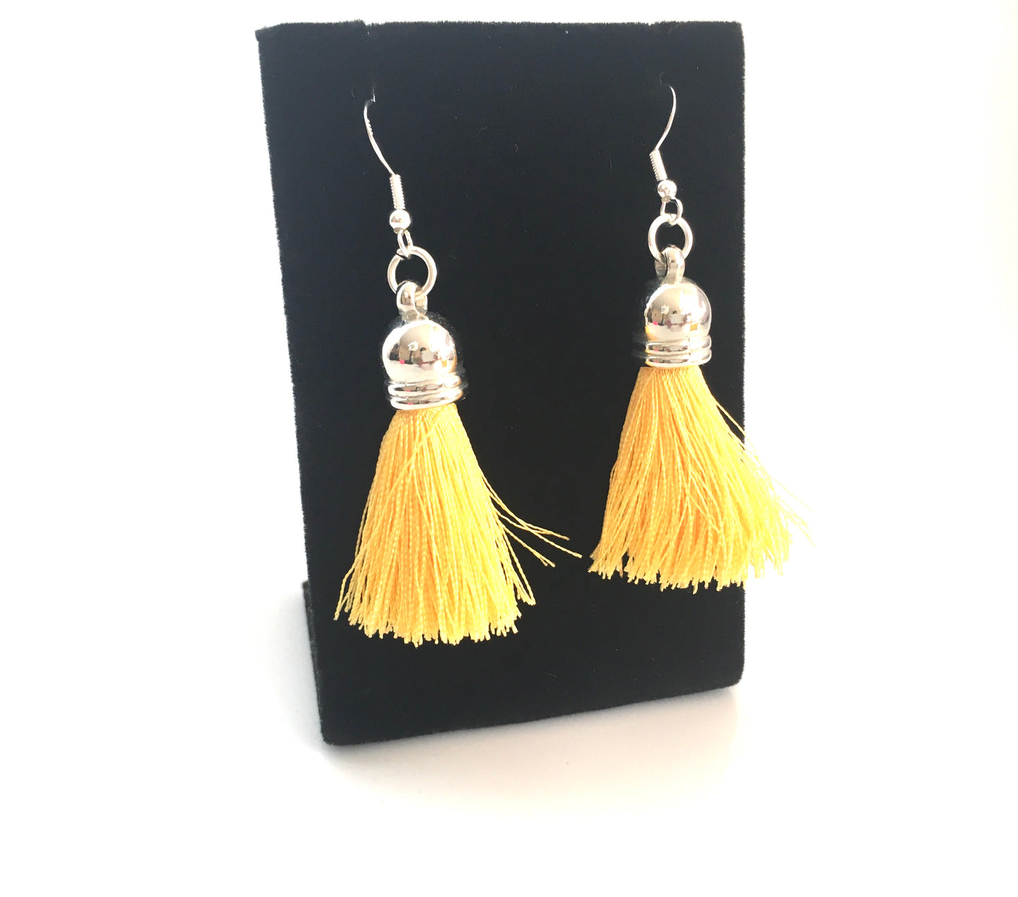 Tassel earring (short)