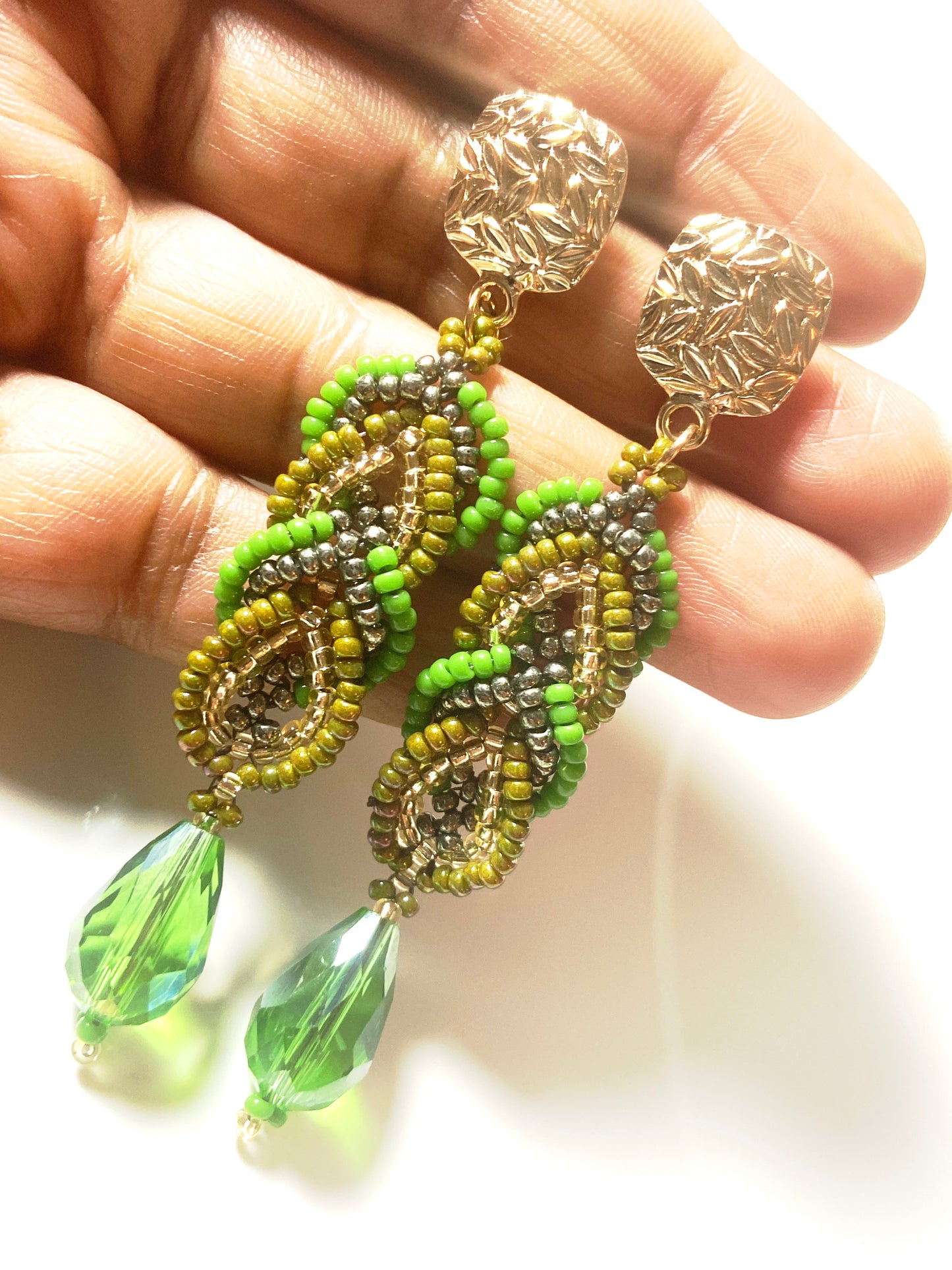 Caparison earring