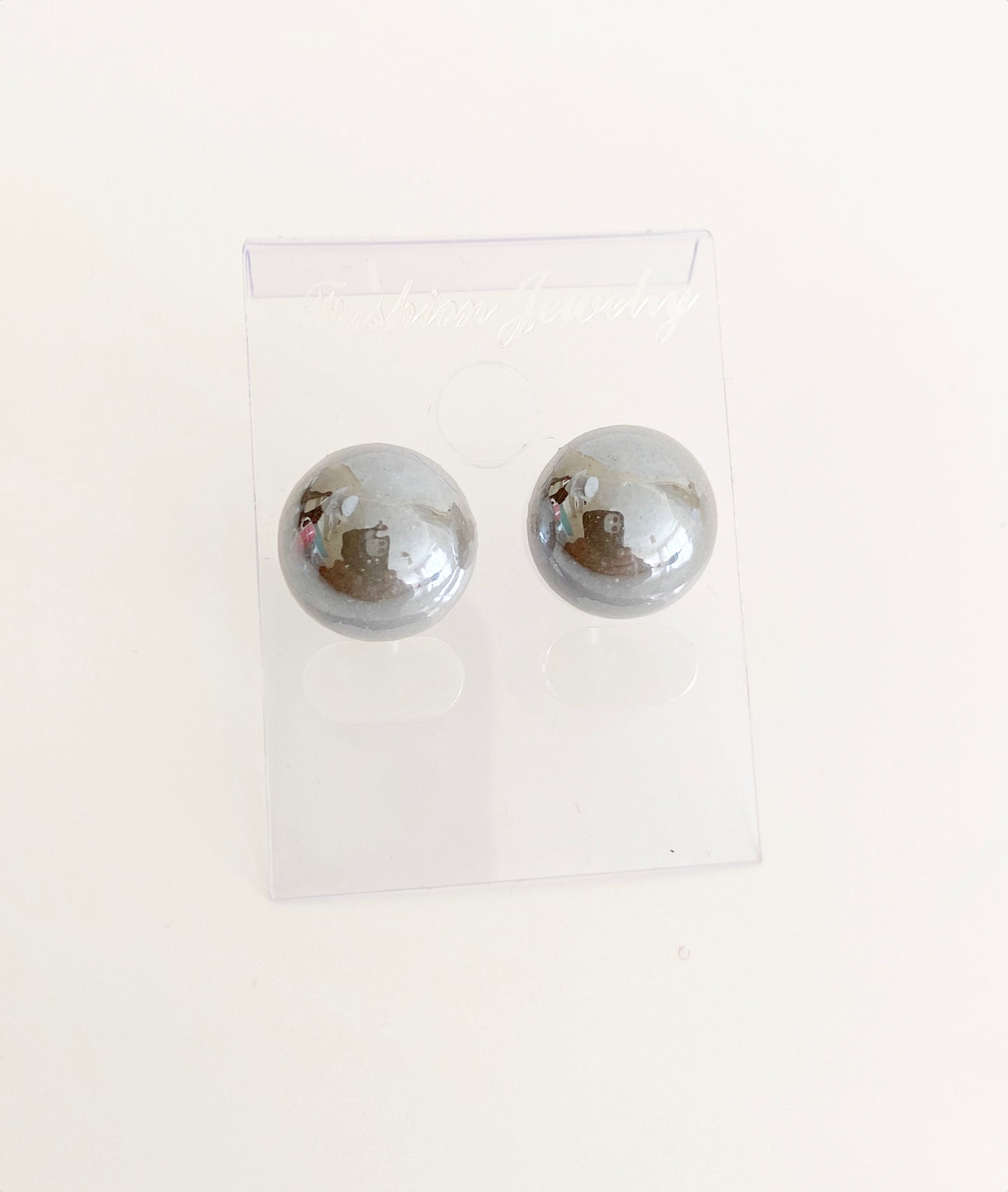 Pearl glass ear stud big size