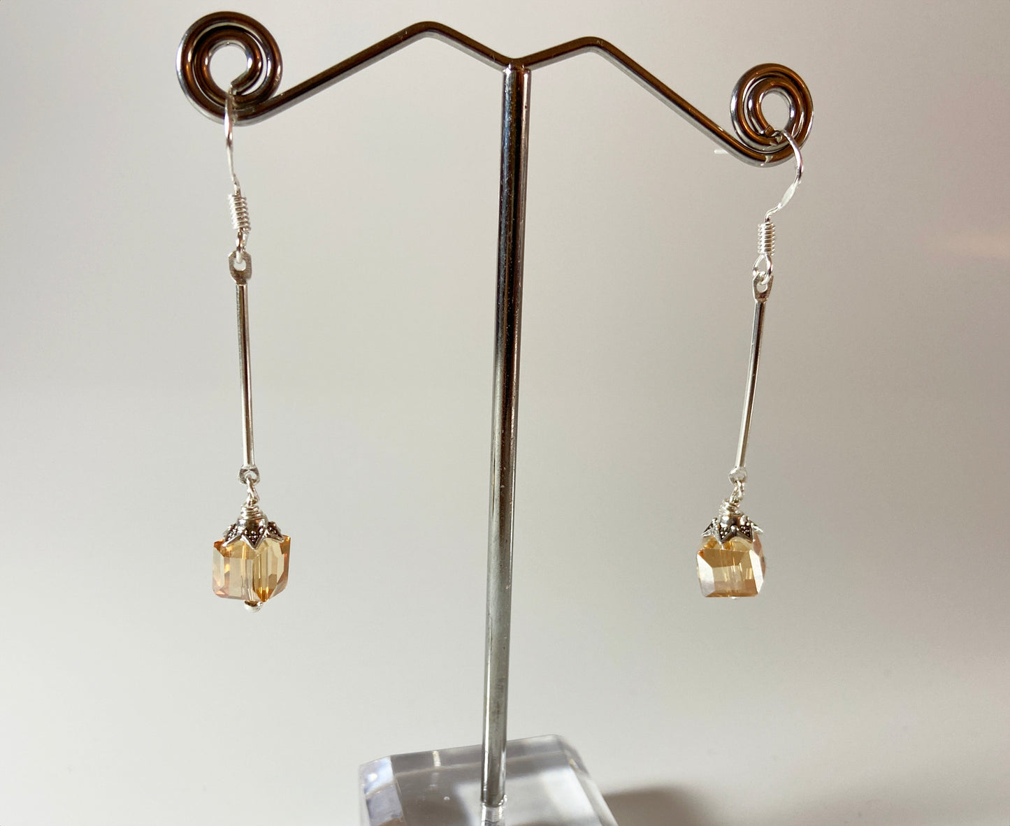 Cube drop earrings