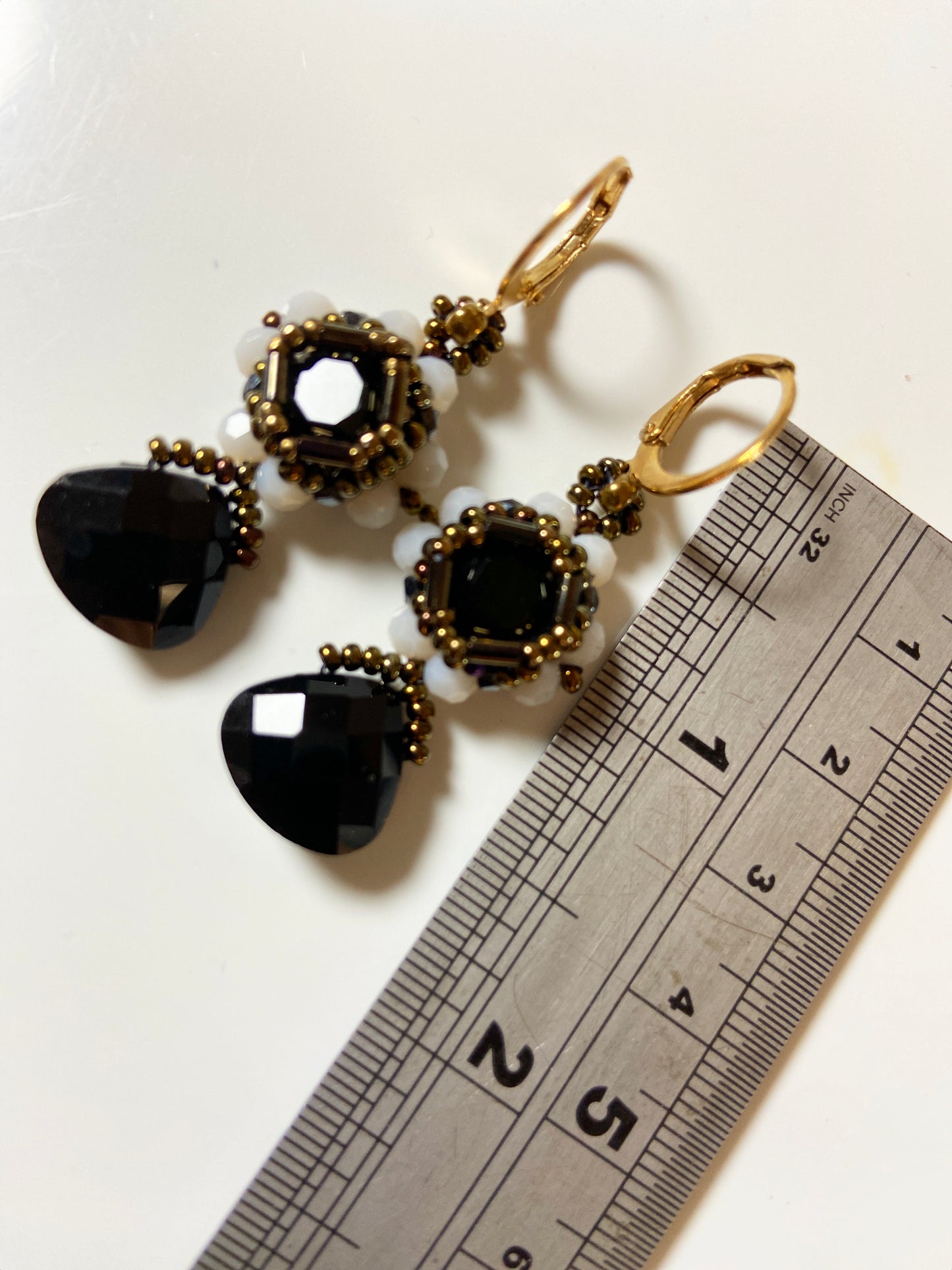 Crystal flower earring