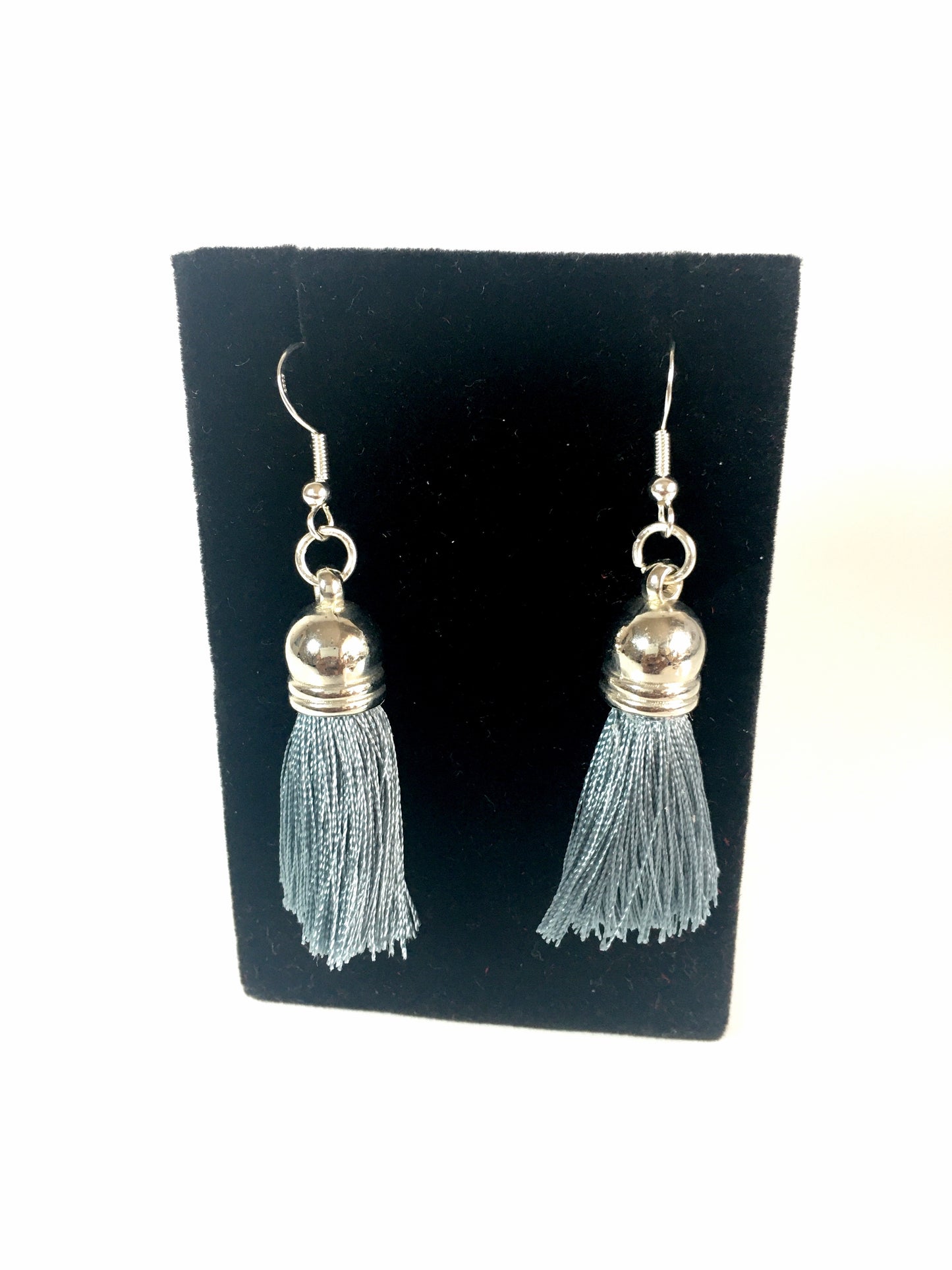 Tassel earring (short)
