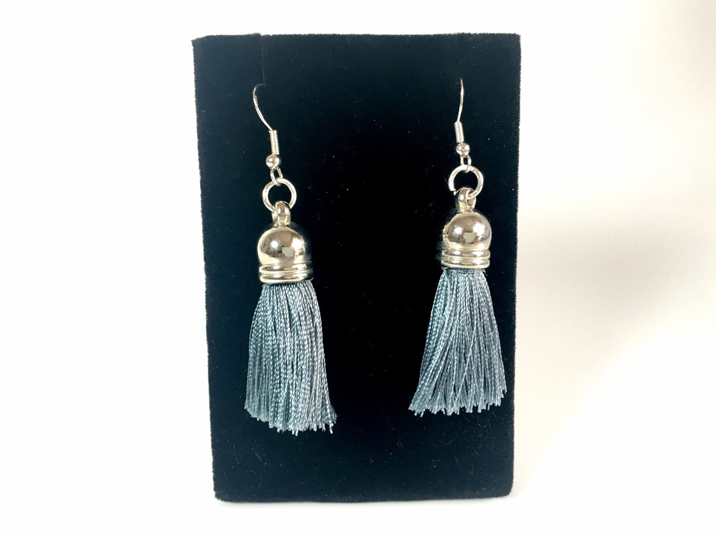 Tassel earring (short)