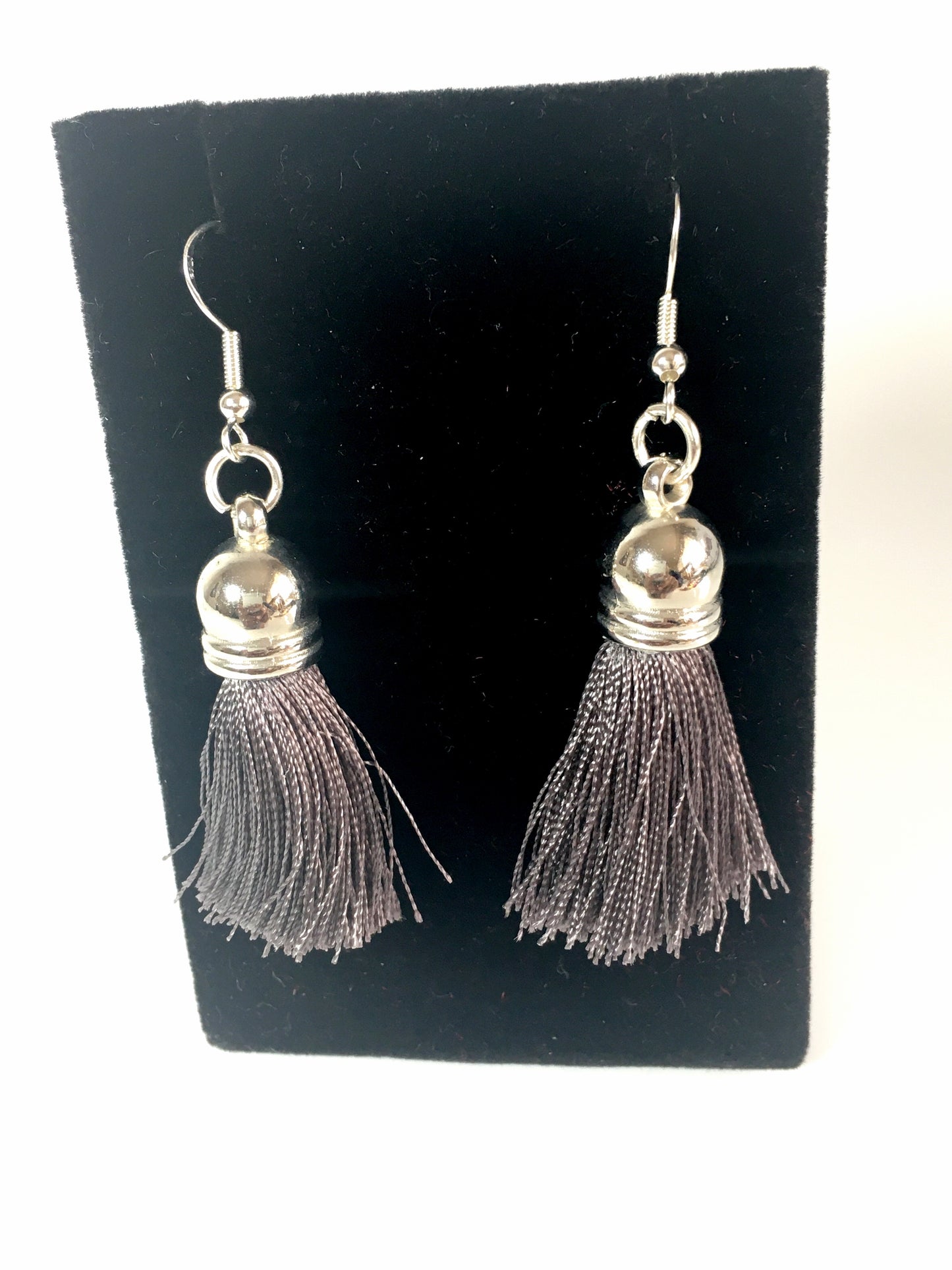 Tassel earring (short)