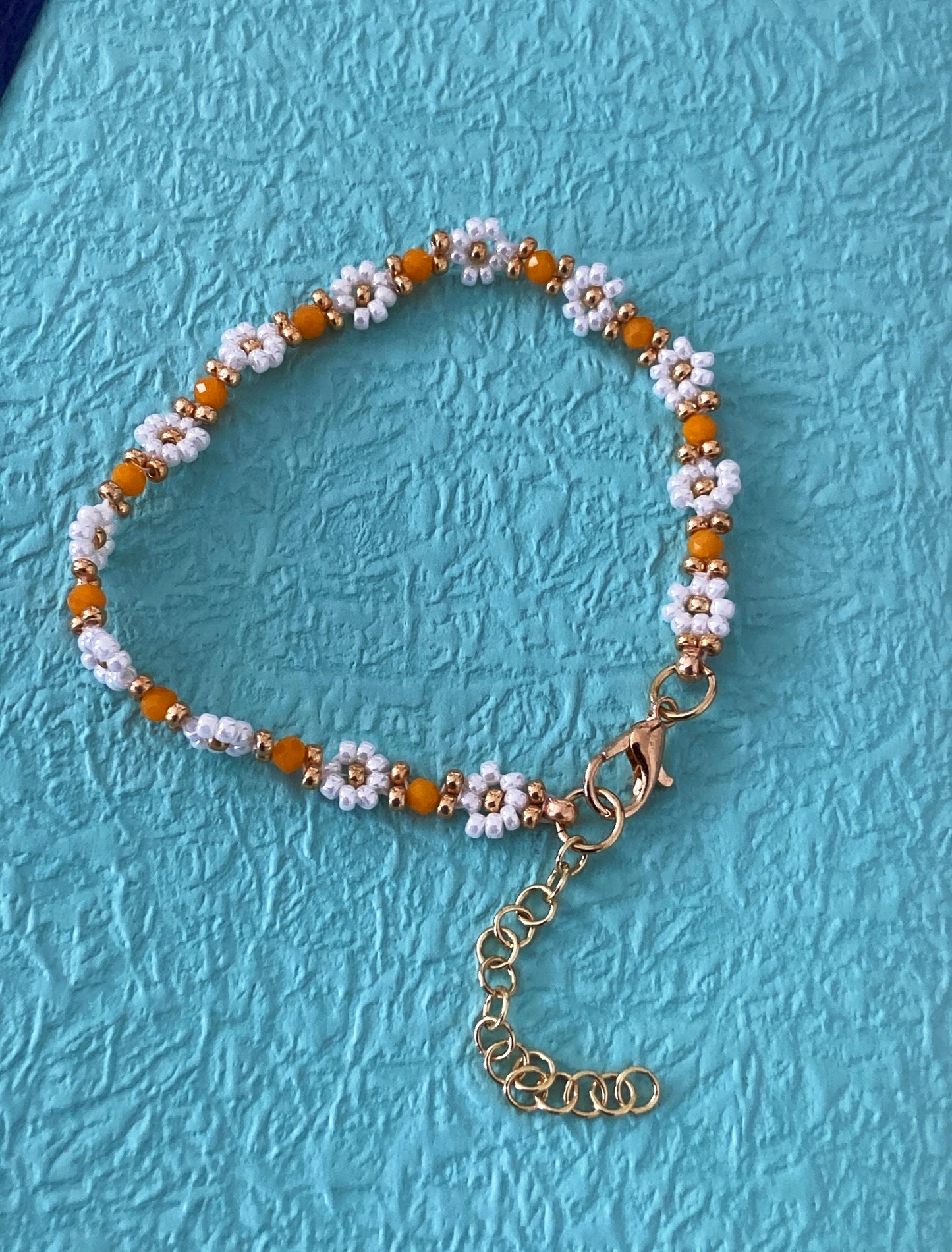 Daisy chain Bracelet