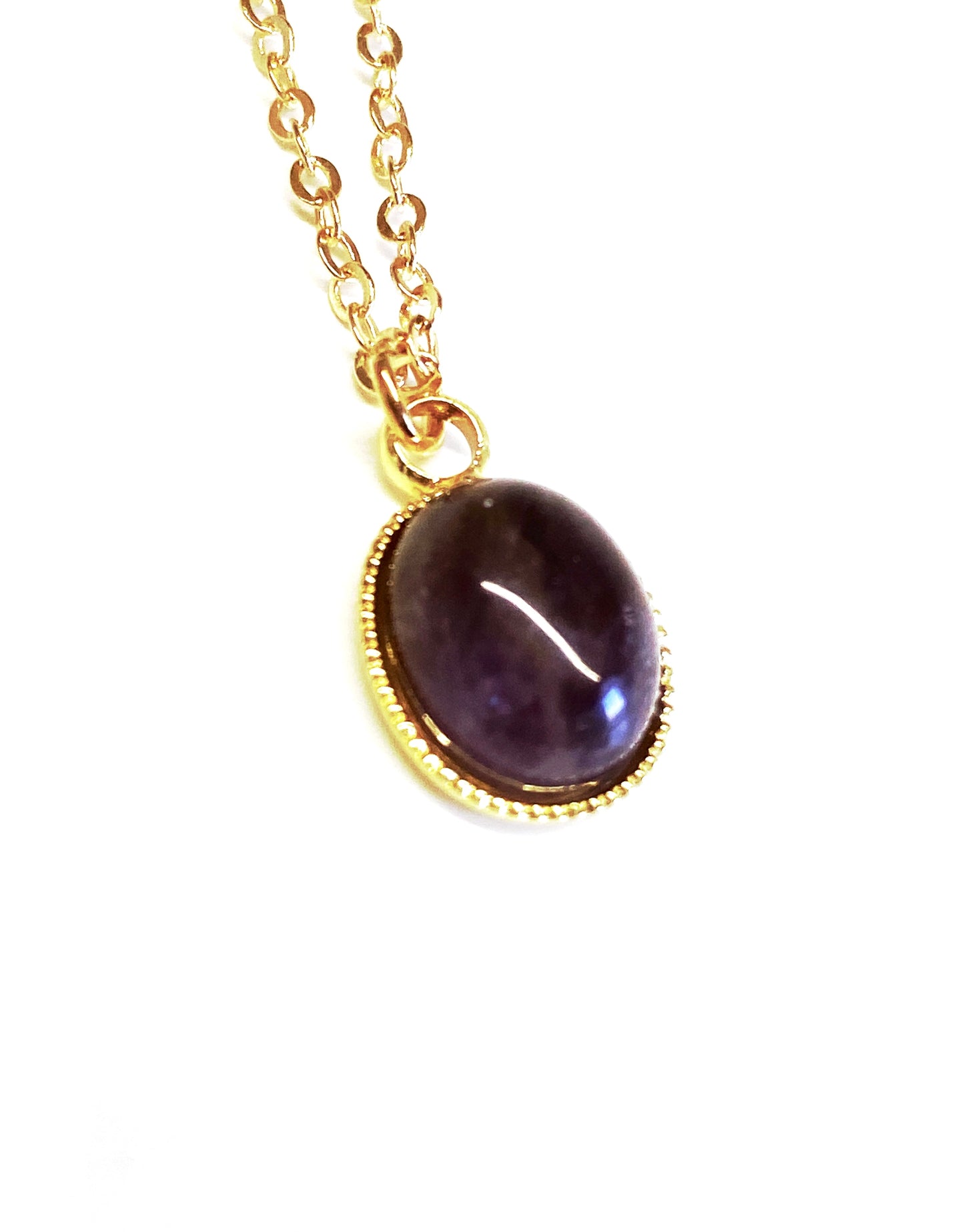 Oval Gemstone pendant chain