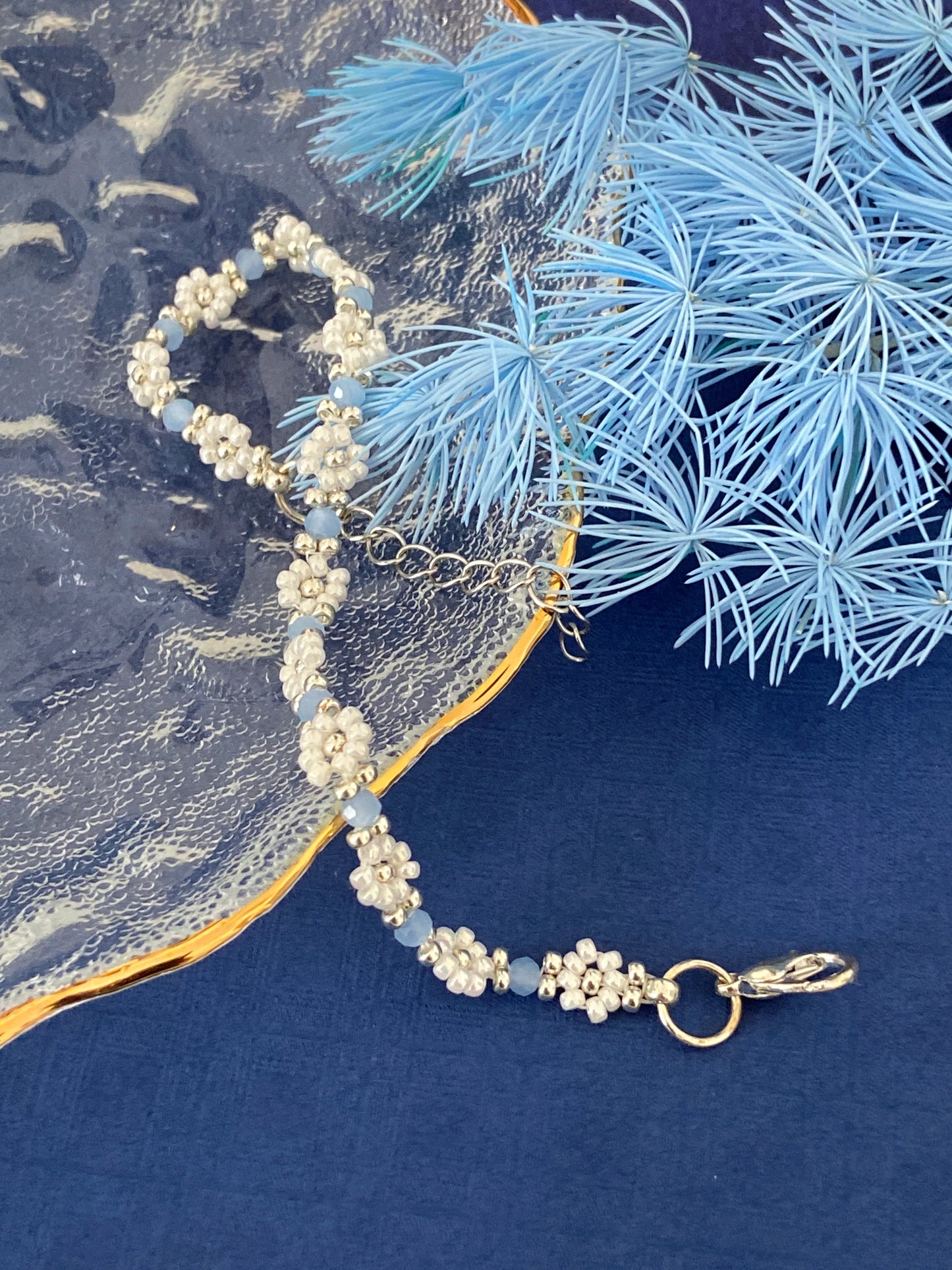 Daisy chain Bracelet