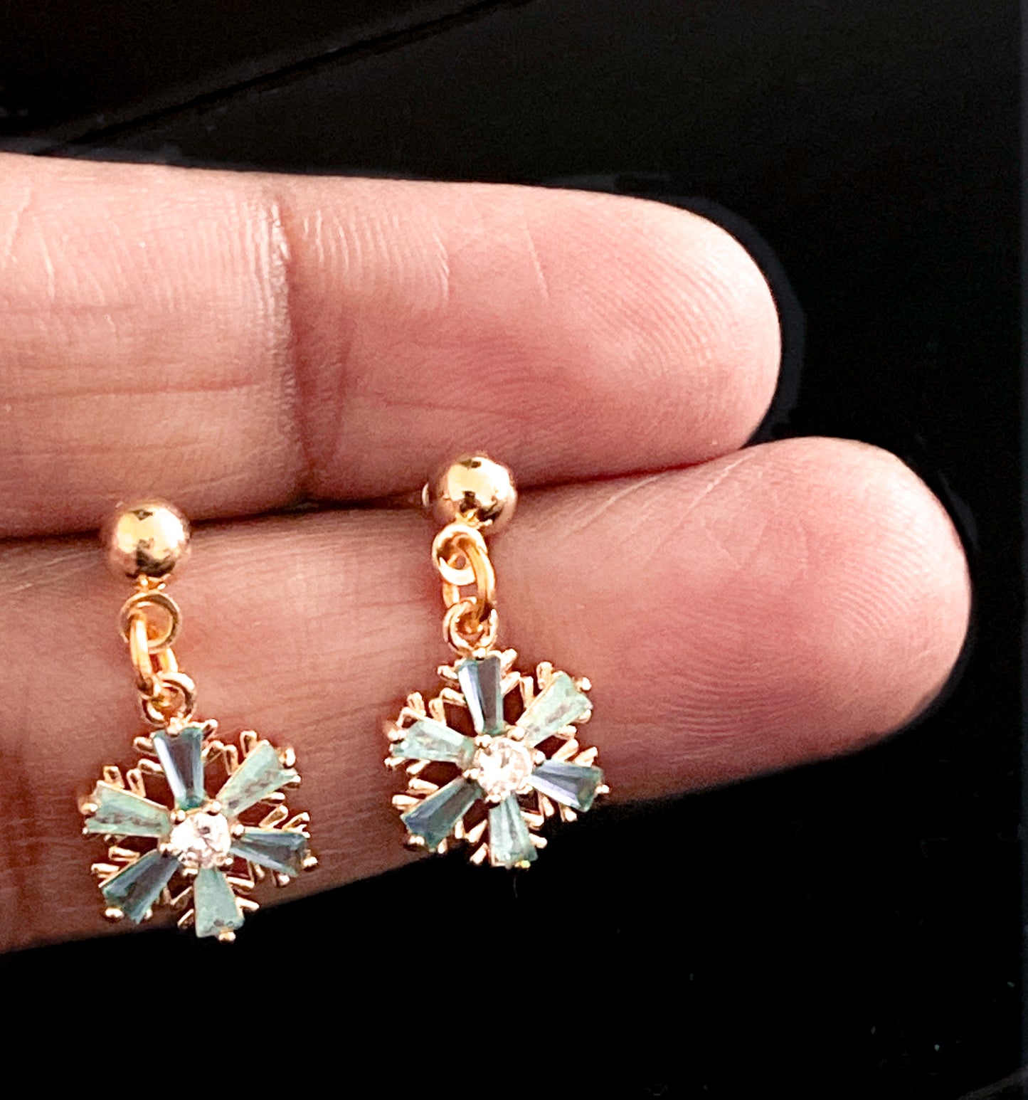 Sparkly snowflake earrings