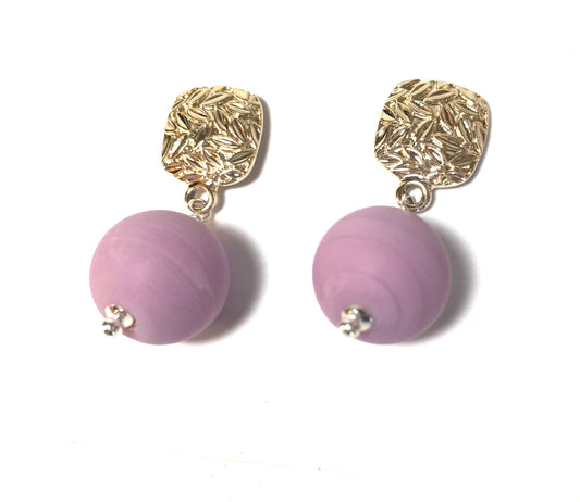 Lady lilac earring