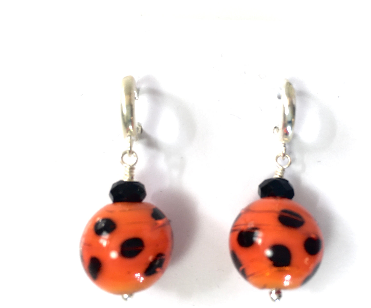 Lovely ladybug earring