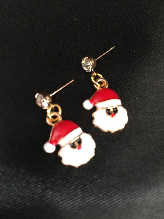 Cute Santa earring