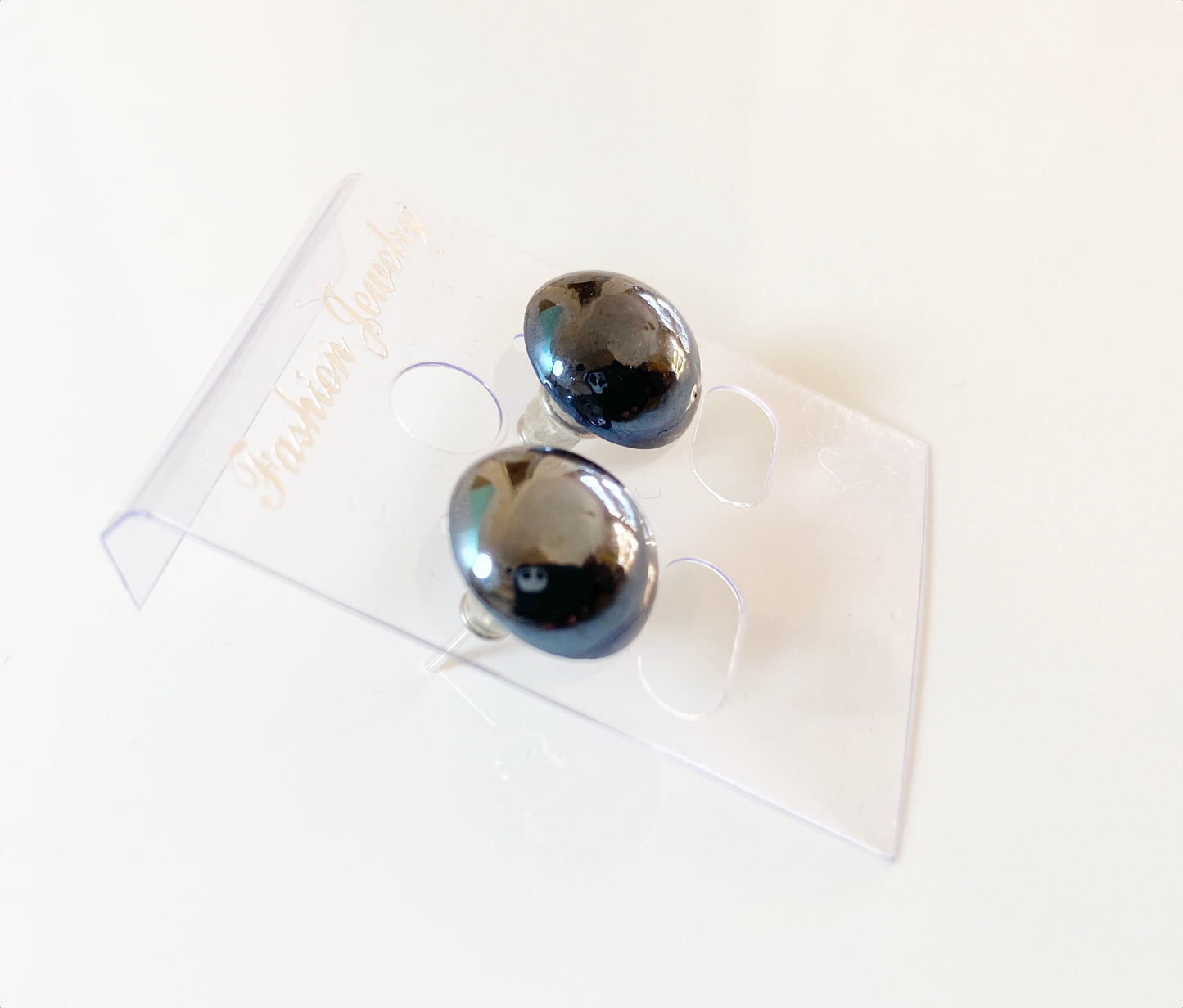 Pearl glass ear stud big size